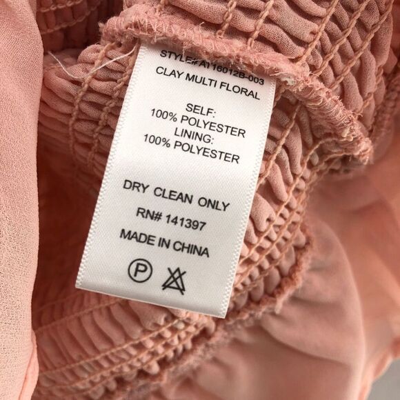 ASTR THE LABEL Flutter Sleeve Smocked Top‎ CLAY MULTI FLORAL M - Picture 6 of 11